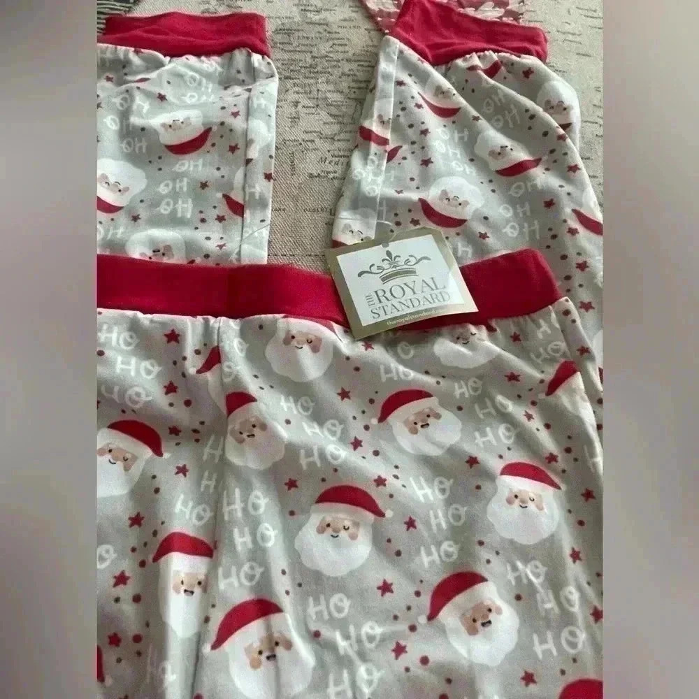🆕Royal Standard Size 6 Santa Pajama Set - Picture 3 of 5